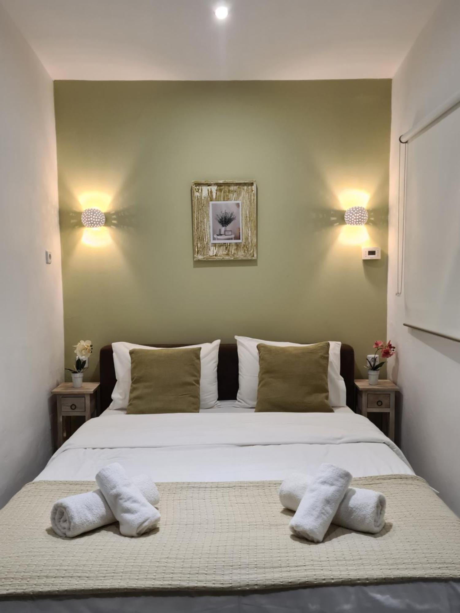 Apartment In The Heart Of The City 3A Larissa Buitenkant foto